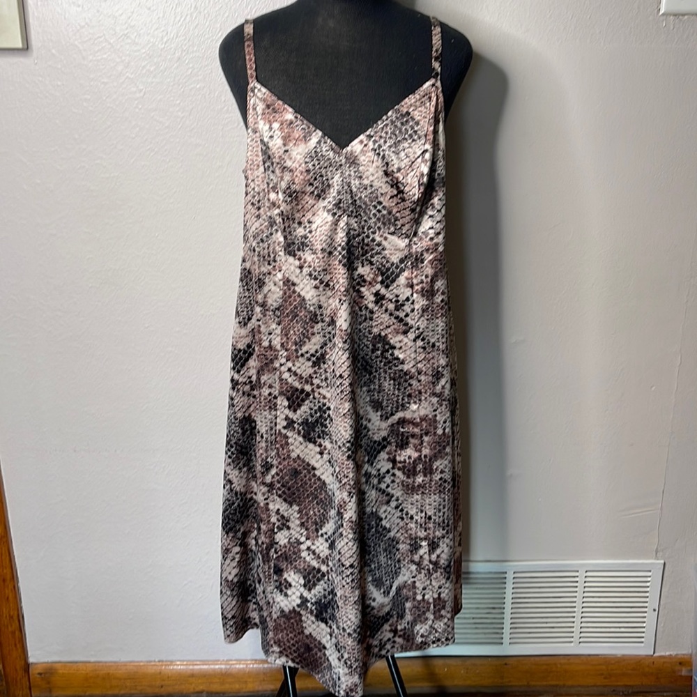 Torrid silk dress